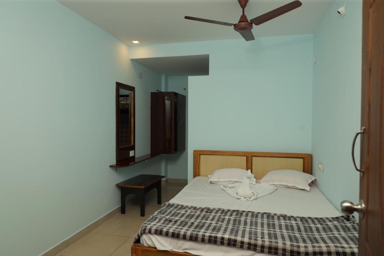 Shree Manjushree Residency Hotel Удупи Екстериор снимка