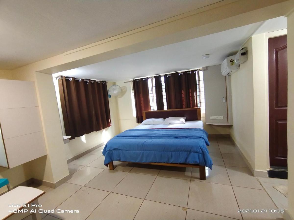 Shree Manjushree Residency Hotel Удупи Екстериор снимка